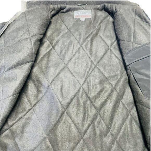 Pacific Trail Black and Gray Ski Jacket - Picture 9 of 14